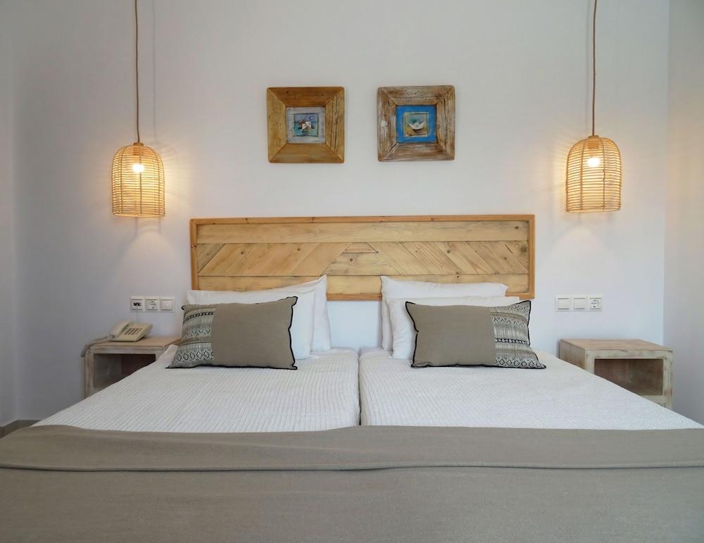 Paros Bay Hotel Parasporos Eksteriør billede