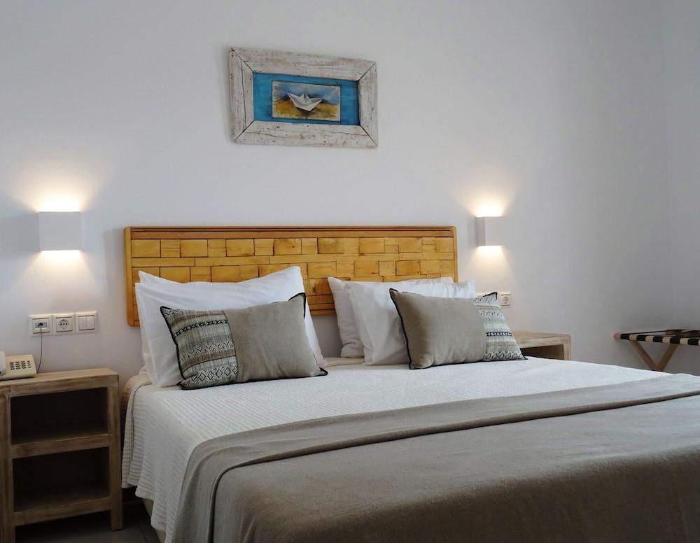 Paros Bay Hotel Parasporos Eksteriør billede